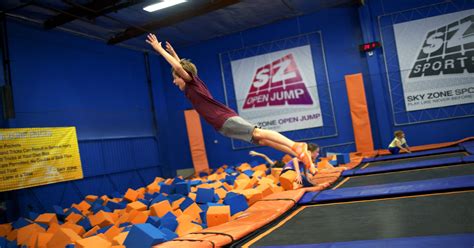 i sky zone|sky zone pictures.